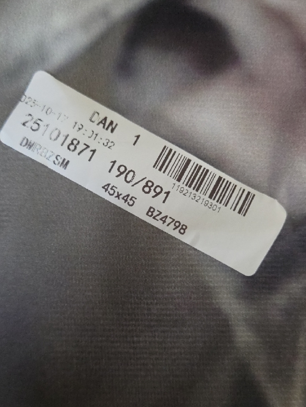 Grey Pitbull Photo Accent Pillow Case 17.5"×17.5" NWT - Picture 2 of 7